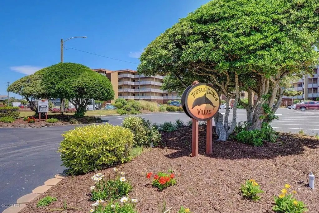 Topsail Dunes entrance